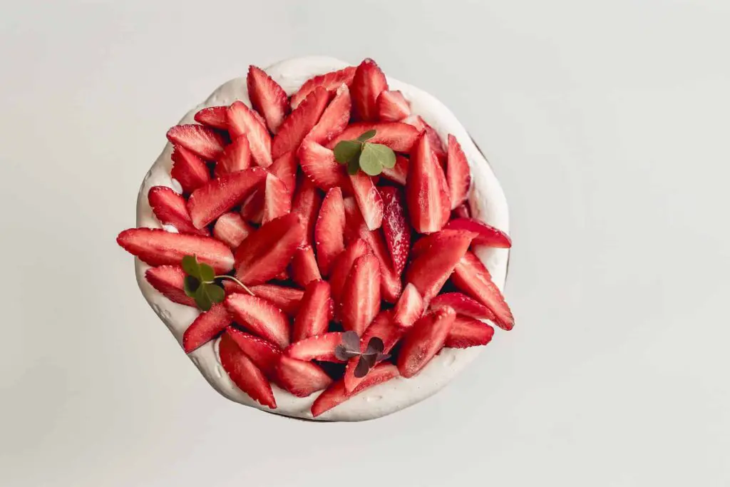 tarte aux fraises et fleur de sureau de l'atelier des envies à châteauroux